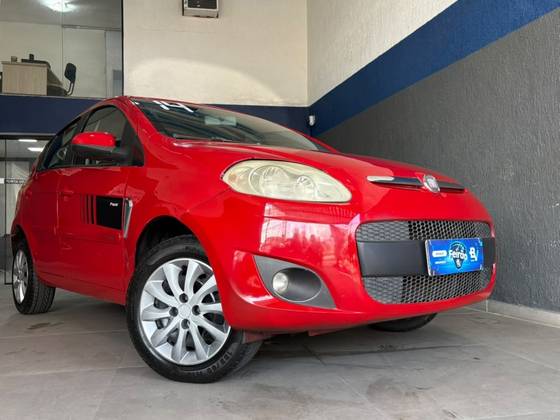 FIAT PALIO 1.4 MPI ATTRACTIVE 8V FLEX 4P MANUAL FIAT PALIO 1.4 MPI ATTRACTIVE 8V FLEX 4P MANUAL